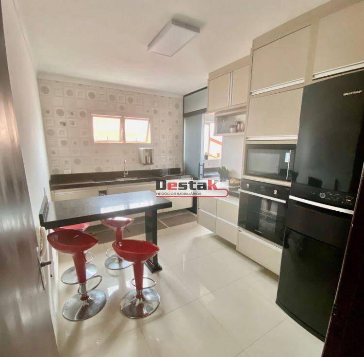 Apartamento à venda com 3 quartos, 74m² - Foto 3