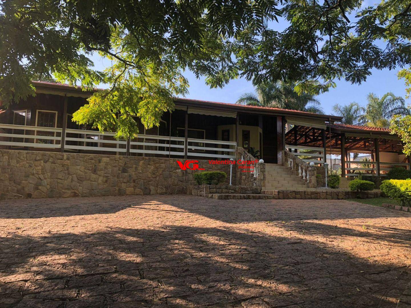 Chácara, 3 quartos, 2000 m² - Foto 1