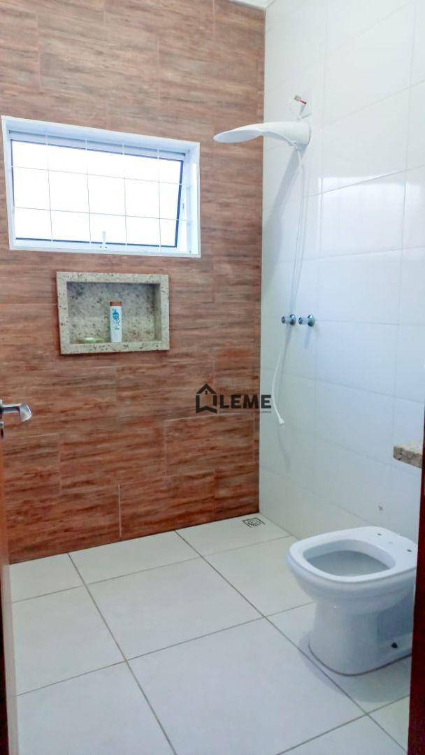 Casa à venda com 3 quartos, 260M2 - Foto 9