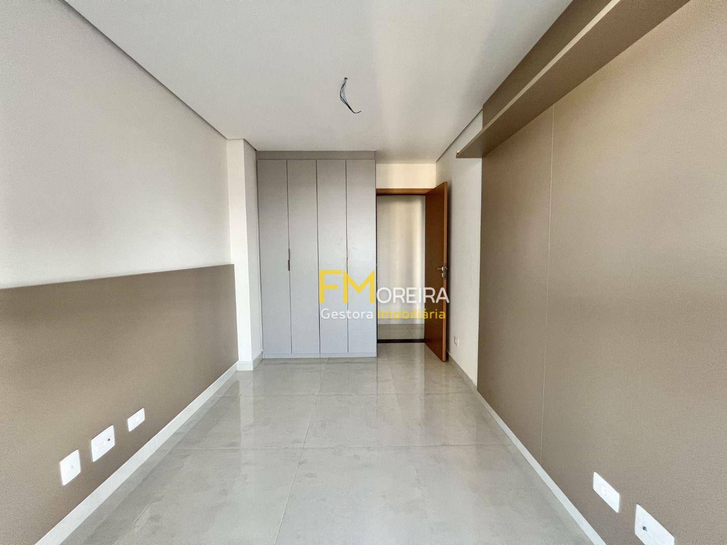 Apartamento à venda com 3 quartos, 118m² - Foto 13