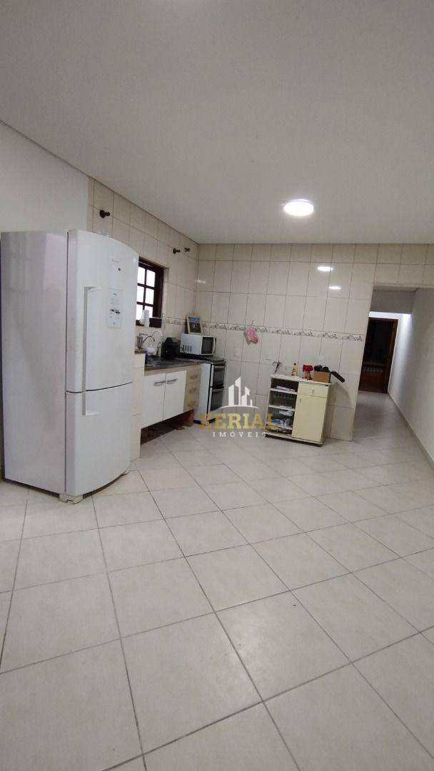 Casa à venda com 3 quartos, 113m² - Foto 7