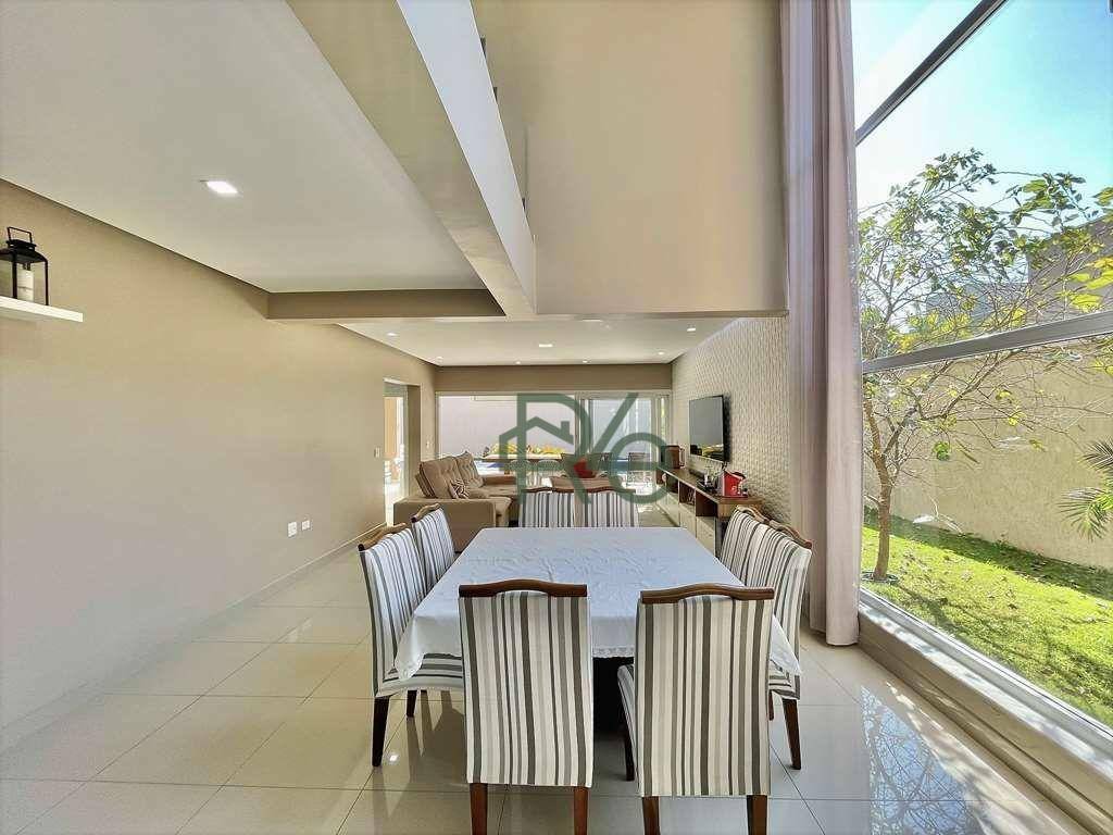 Casa de Condomínio à venda com 4 quartos, 315m² - Foto 12