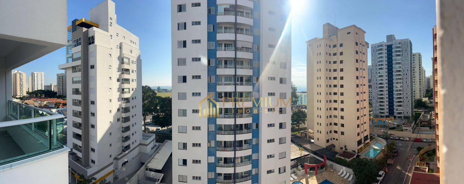 Apartamento à venda com 2 quartos, 76m² - Foto 1