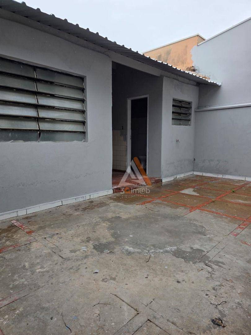Casa, 3 quartos, 180 m² - Foto 2
