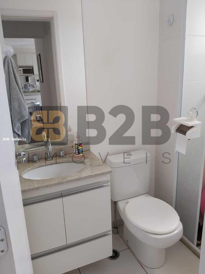 Apartamento à venda com 2 quartos, 64m² - Foto 14