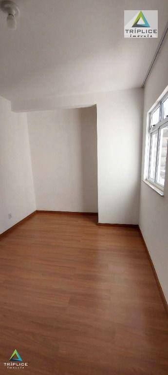 Apartamento à venda com 2 quartos, 75m² - Foto 18