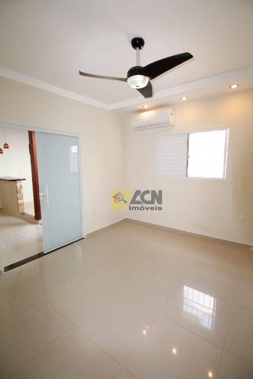 Casa à venda com 3 quartos, 180m² - Foto 34