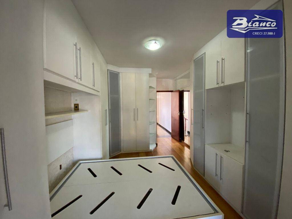 Sobrado para alugar com 3 quartos, 218m² - Foto 18