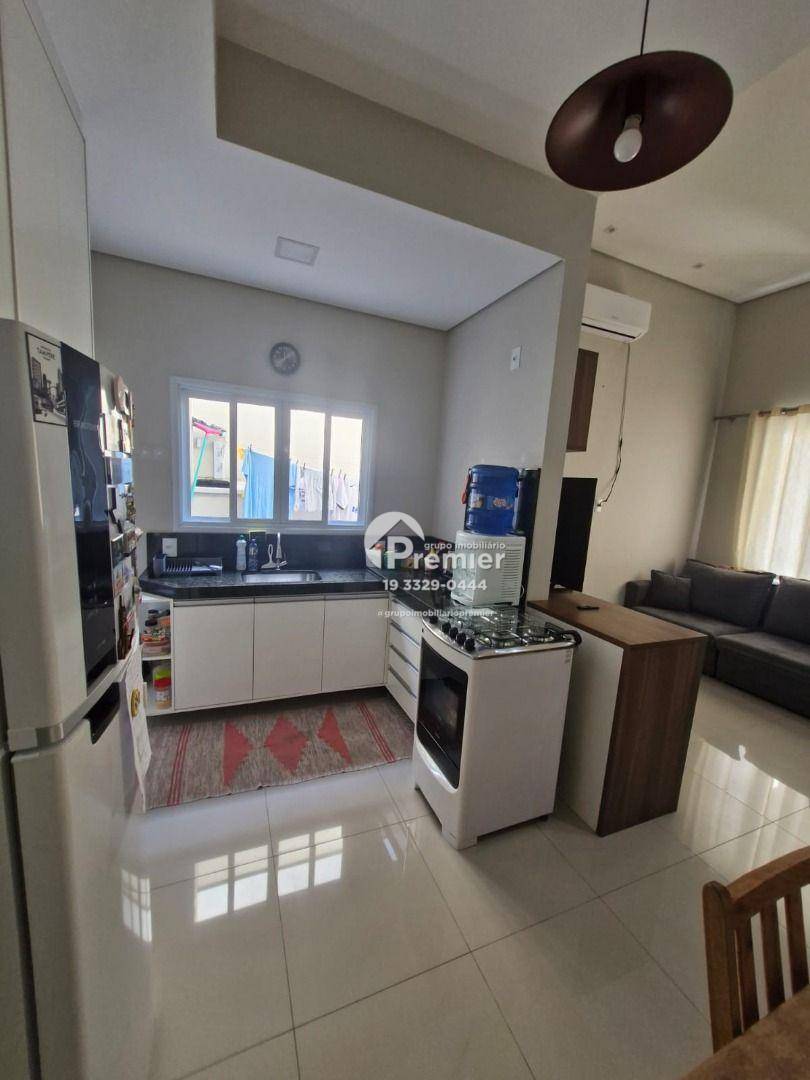 Casa à venda com 3 quartos, 94m² - Foto 1