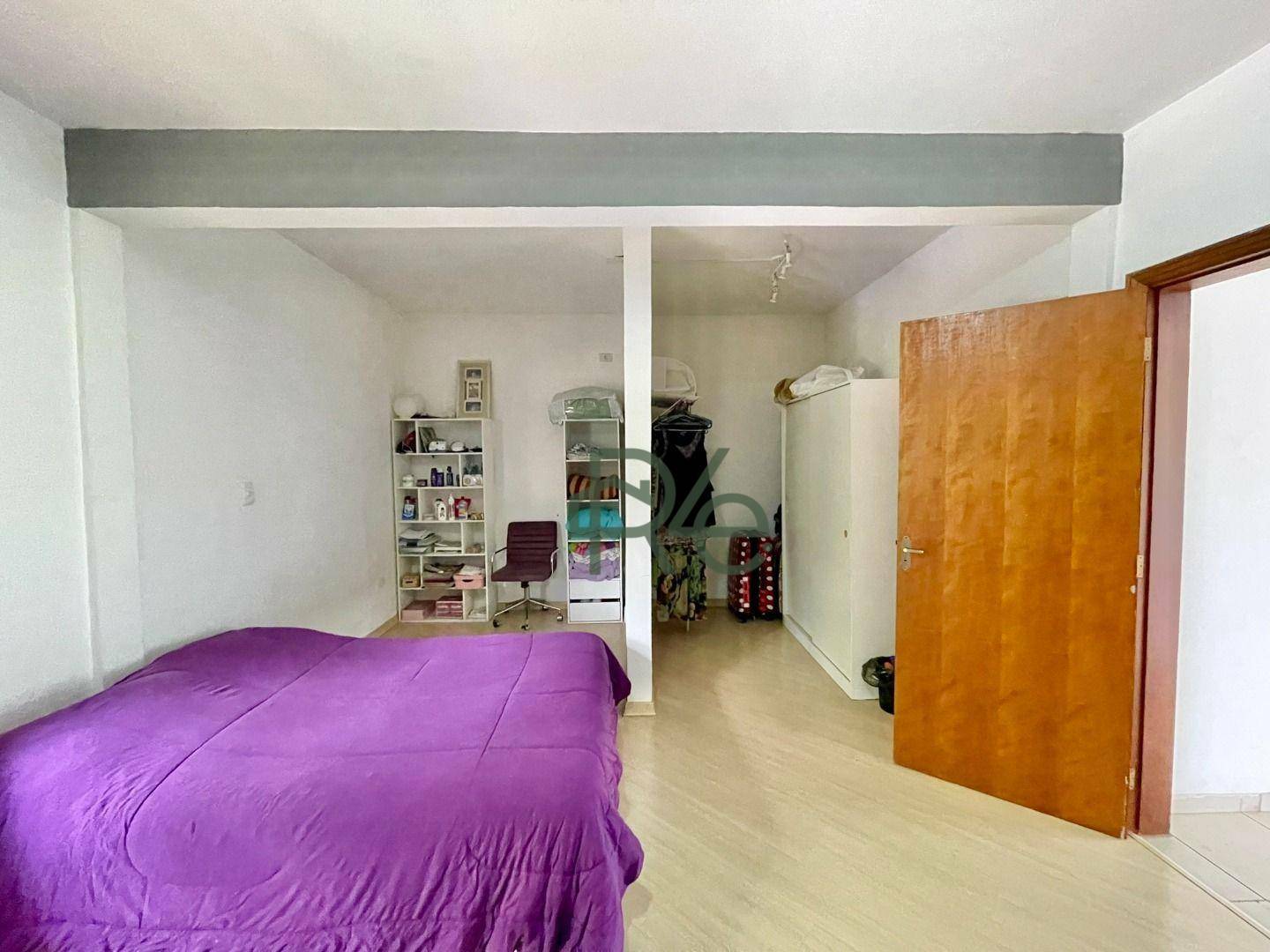 Casa de Condomínio à venda com 3 quartos, 233m² - Foto 32