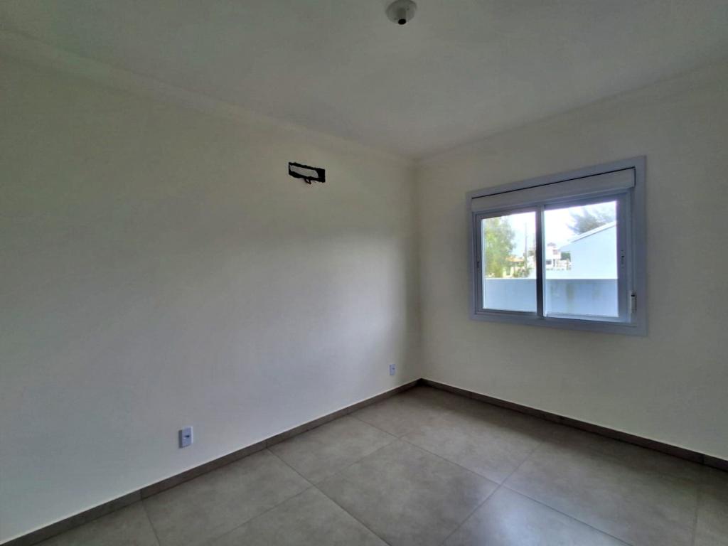 Casa à venda com 3 quartos, 121m² - Foto 10