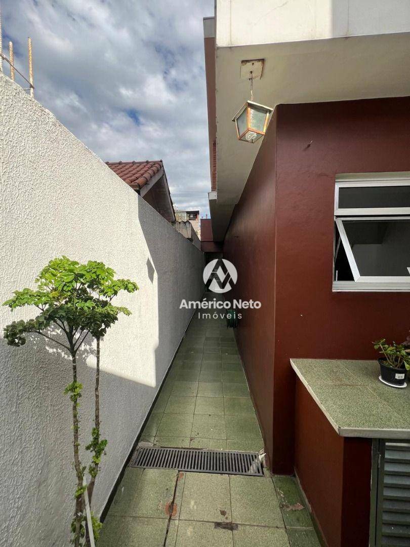 Sobrado à venda com 3 quartos, 280m² - Foto 41