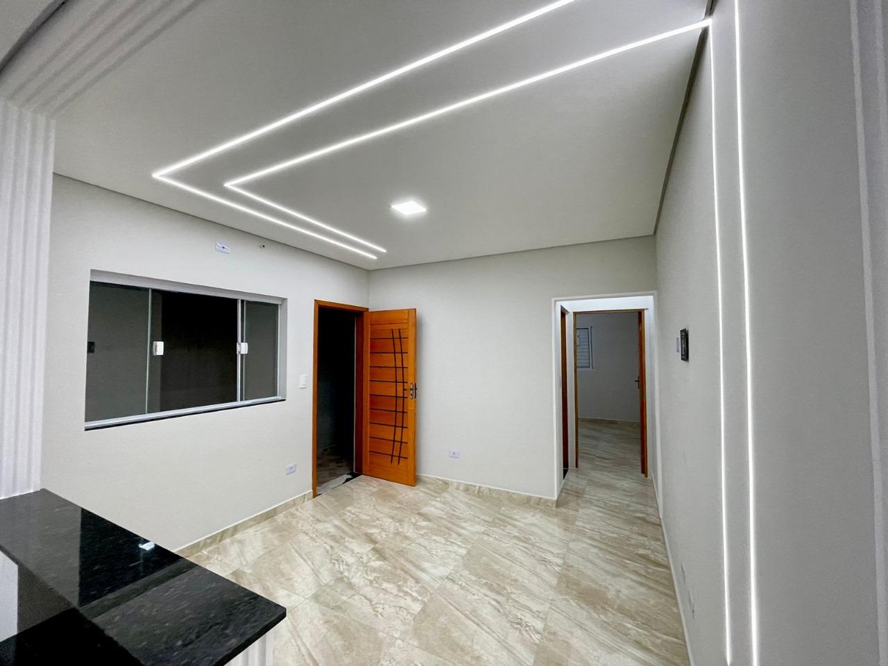 Casa à venda com 2 quartos, 78m² - Foto 8