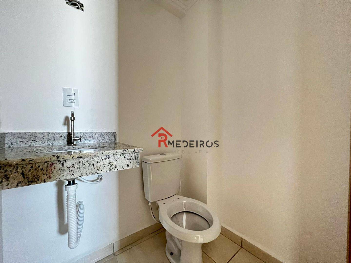 Apartamento à venda com 2 quartos, 70m² - Foto 31