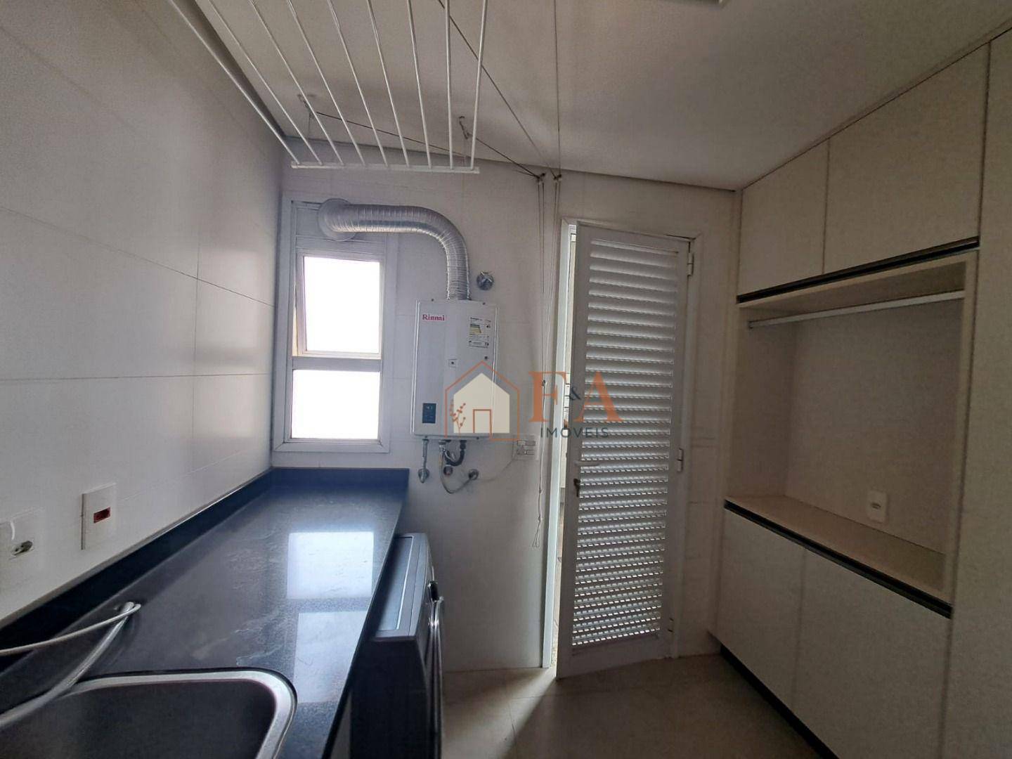 Apartamento à venda com 2 quartos, 150m² - Foto 11