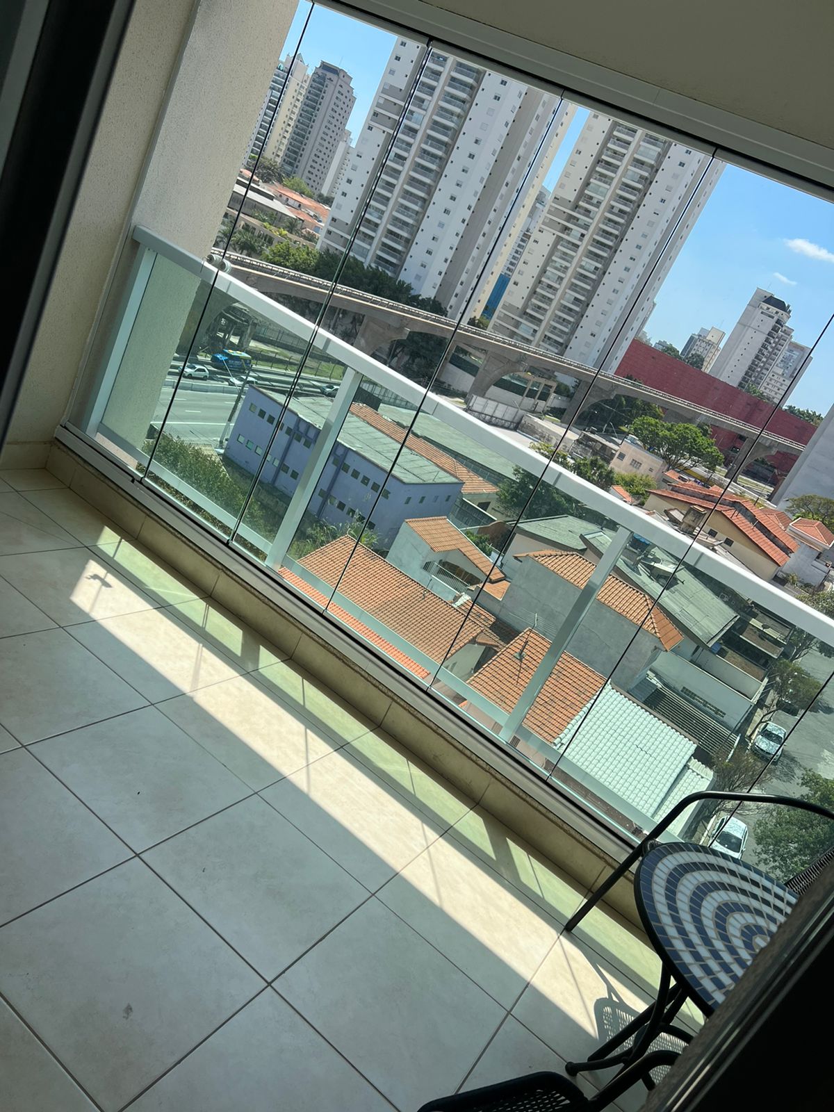 Apartamento à venda com 1 quarto, 50m² - Foto 1