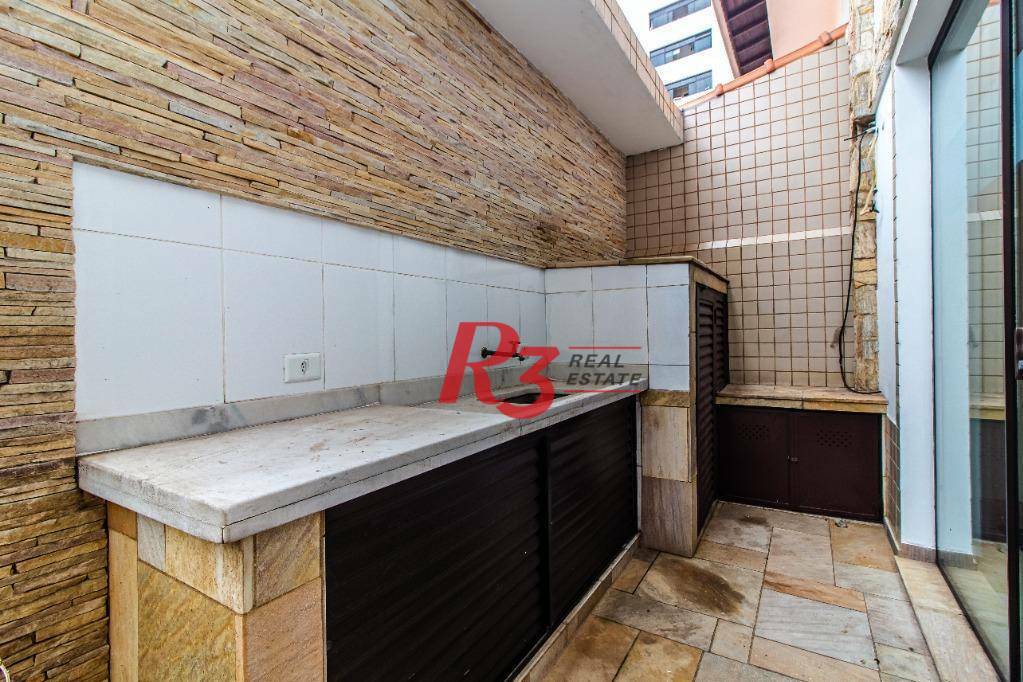 Casa para alugar com 4 quartos, 250m² - Foto 4