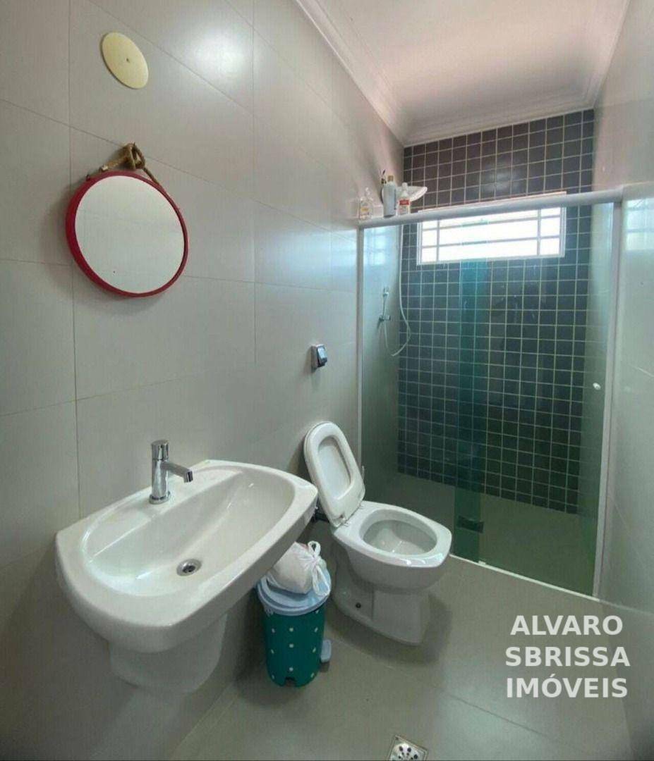 Casa à venda e aluguel com 4 quartos, 700m² - Foto 38