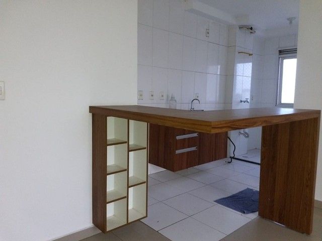 Apartamento à venda com 2 quartos, 50m² - Foto 2