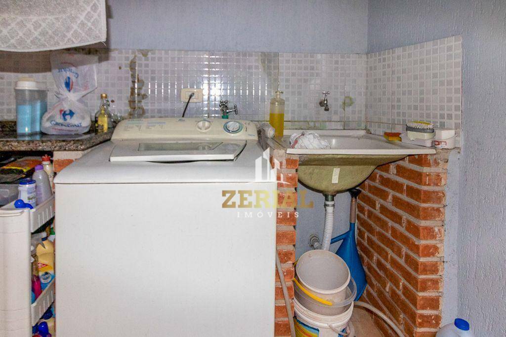 Sobrado à venda com 3 quartos, 250m² - Foto 22