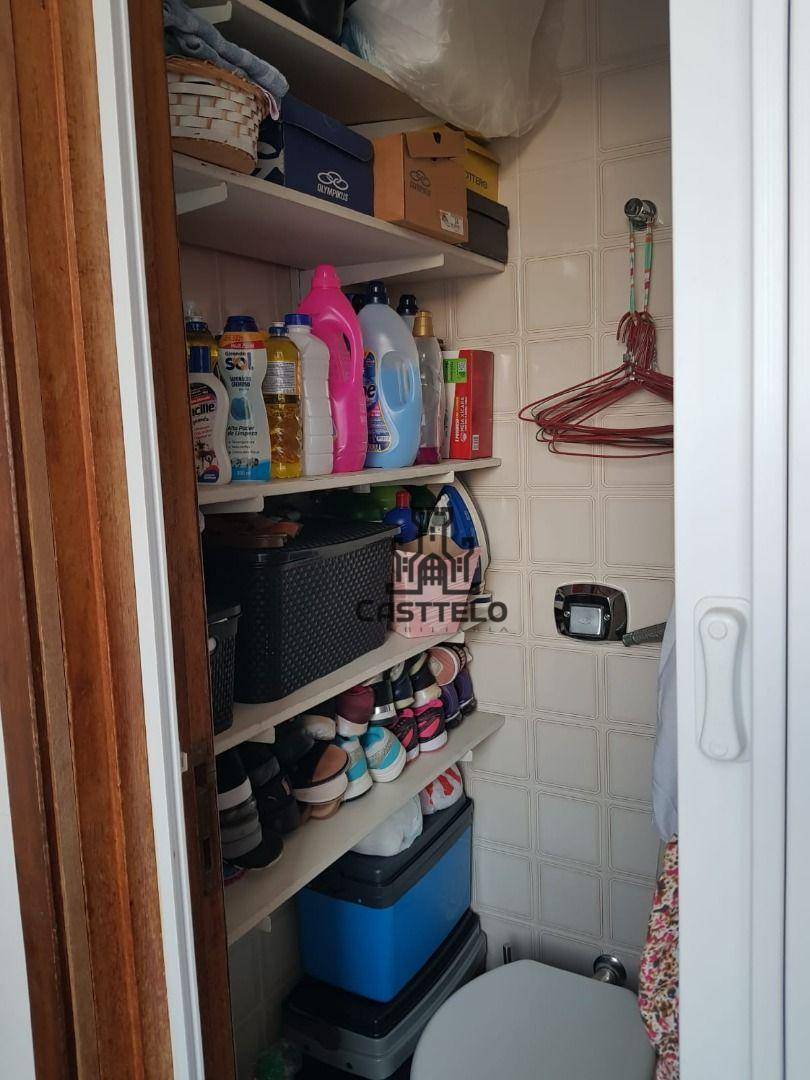 Apartamento à venda com 3 quartos, 77m² - Foto 18