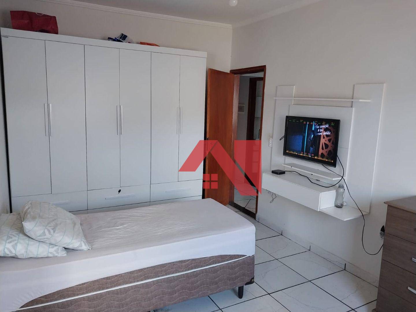 Casa à venda com 3 quartos, 120m² - Foto 8