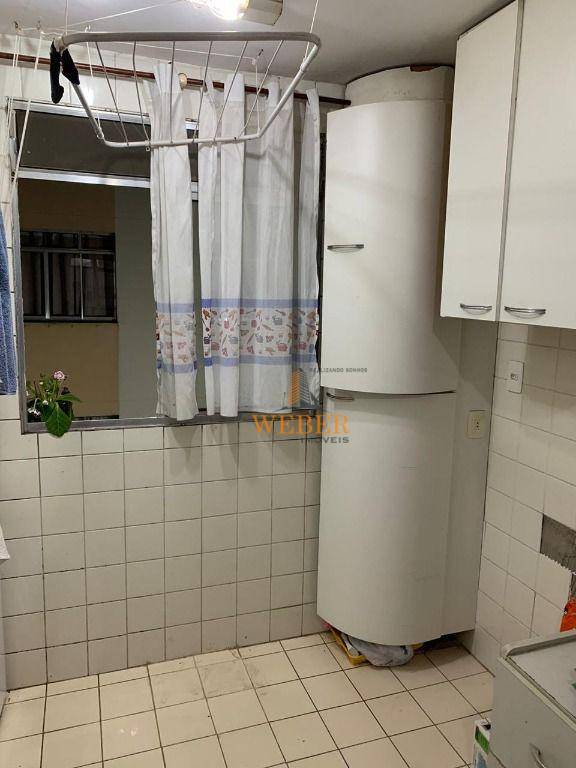 Apartamento à venda com 2 quartos, 52m² - Foto 12