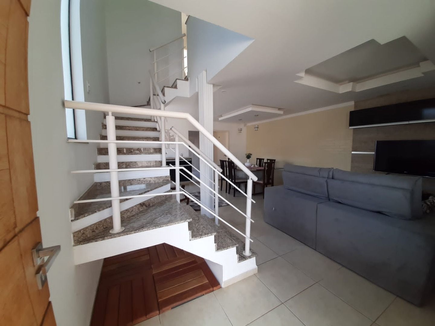 Sobrado à venda com 3 quartos, 134m² - Foto 4