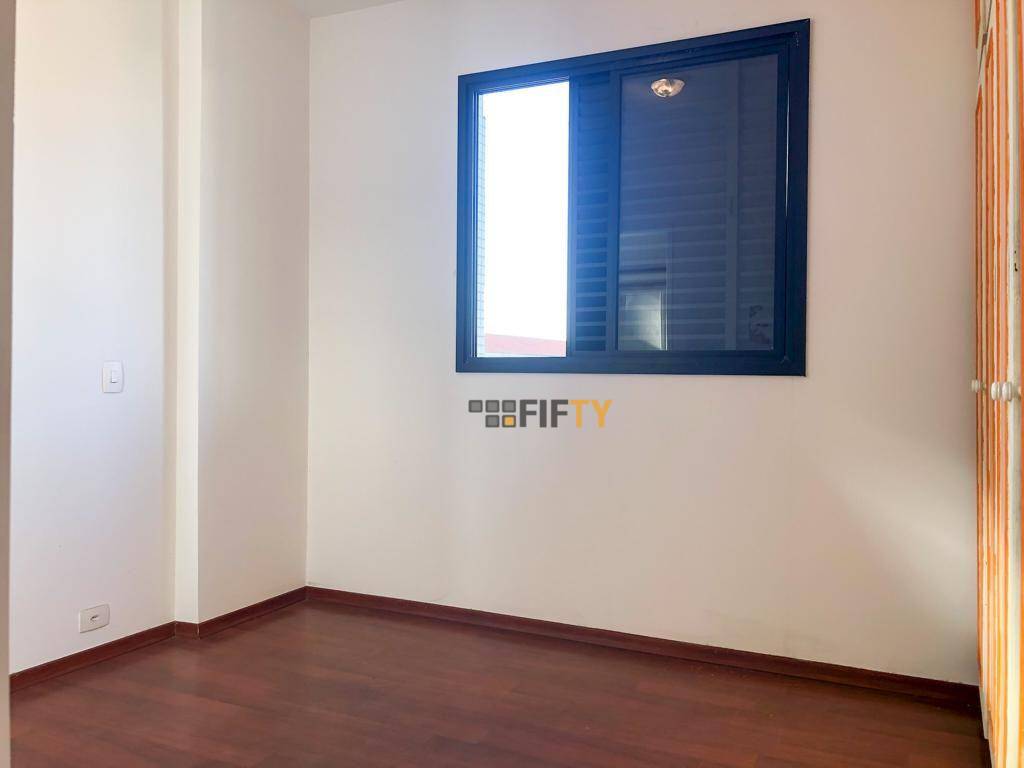 Apartamento à venda com 3 quartos, 100m² - Foto 24