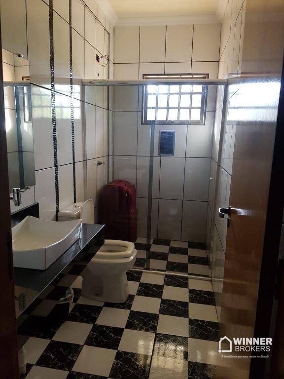 Casa à venda com 3 quartos, 230m² - Foto 10