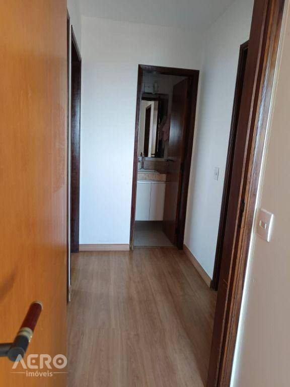 Apartamento à venda com 3 quartos, 88m² - Foto 17