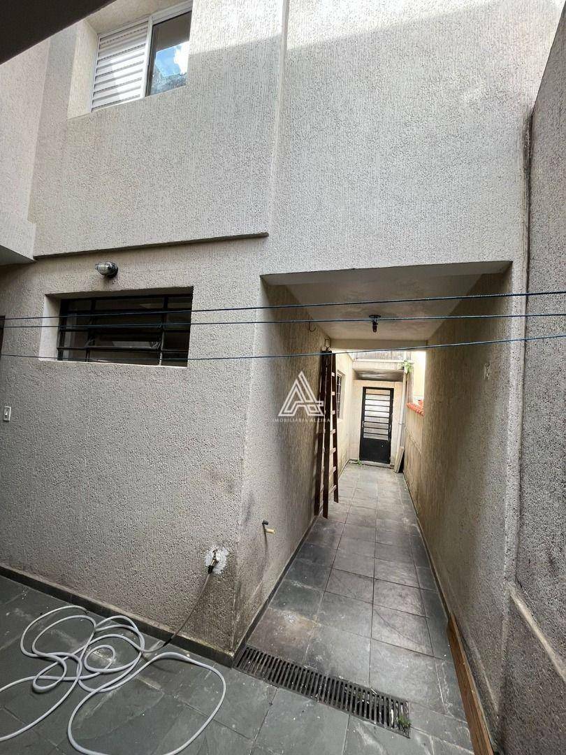 Sobrado à venda com 3 quartos, 160m² - Foto 32