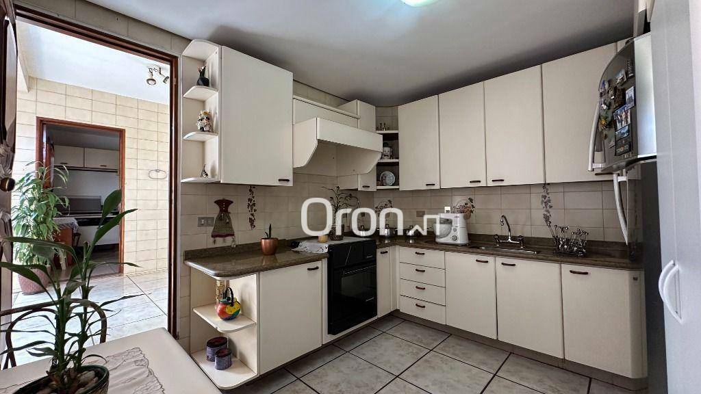 Sobrado à venda com 5 quartos, 414m² - Foto 9