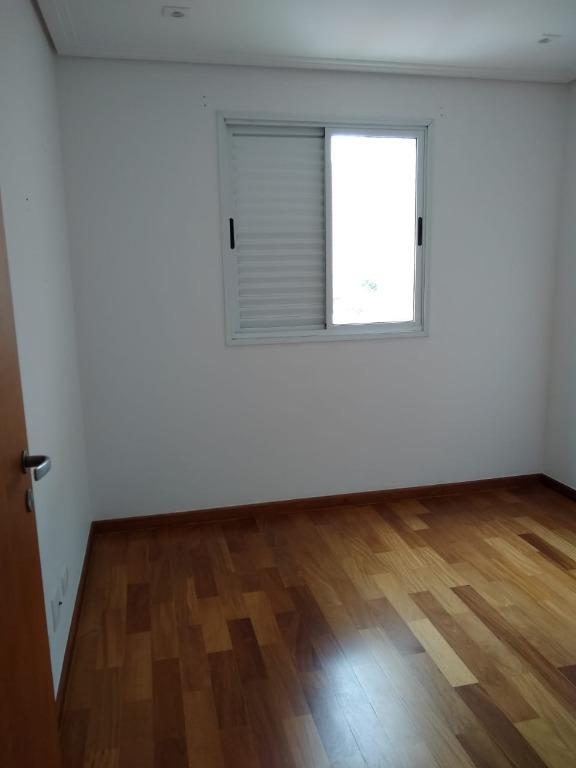 Apartamento à venda com 3 quartos, 87m² - Foto 8