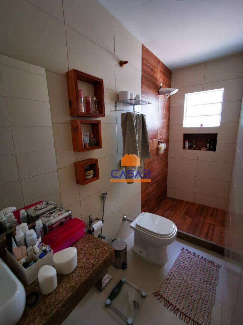 Casa à venda com 3 quartos, 200m² - Foto 9