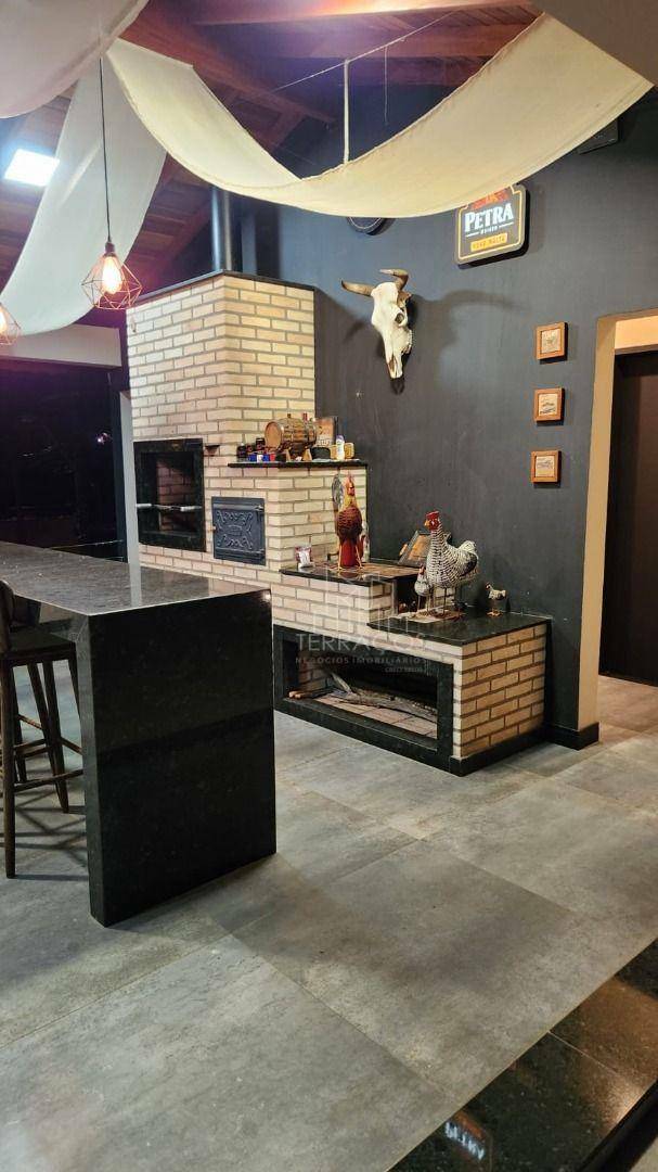 Casa à venda e aluguel com 3 quartos, 250m² - Foto 19