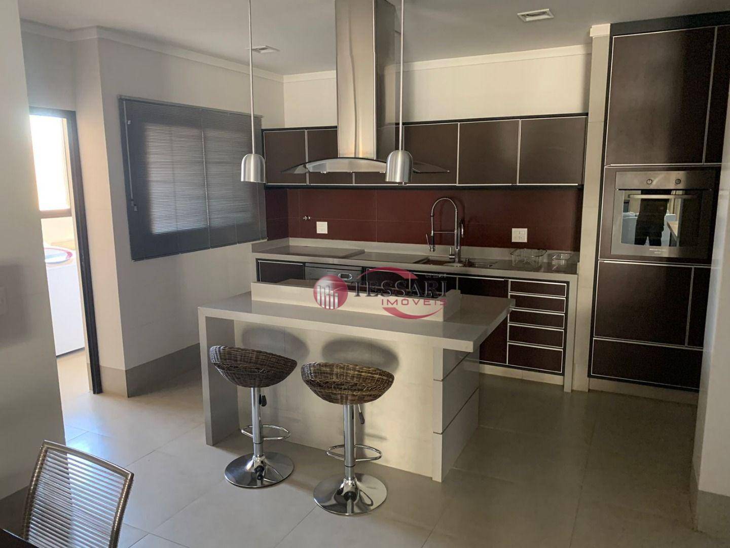 Apartamento à venda com 3 quartos, 180m² - Foto 8