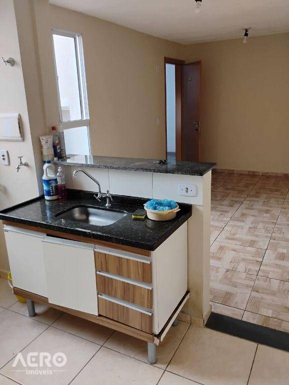 Apartamento, 2 quartos, 47 m² - Foto 2