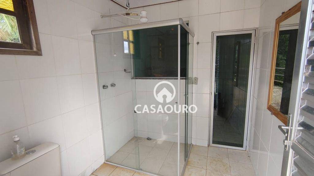 Casa de Condomínio à venda com 4 quartos, 250m² - Foto 28