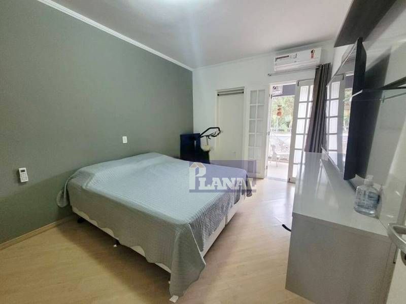 Sobrado à venda com 4 quartos, 227m² - Foto 11