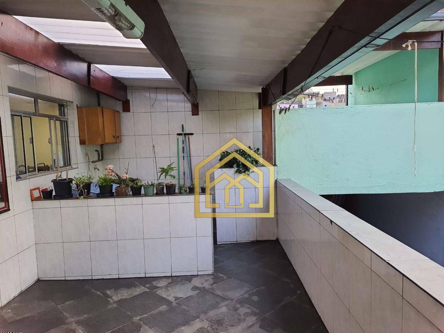 Casa à venda com 3 quartos, 250m² - Foto 12