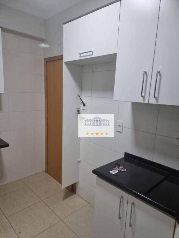 Apartamento à venda com 2 quartos, 82m² - Foto 5