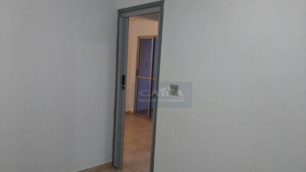 Apartamento à venda com 2 quartos, 50m² - Foto 4