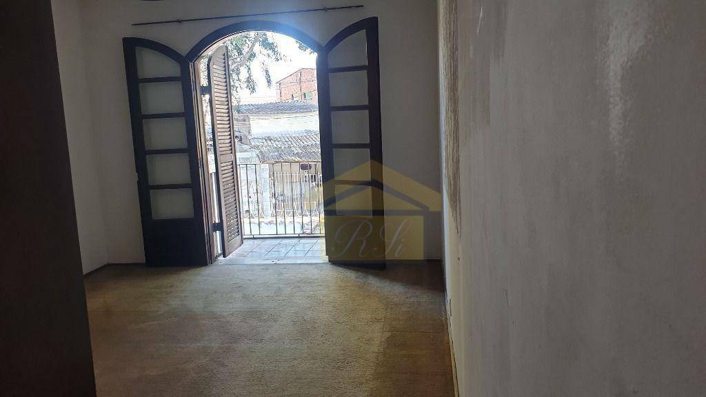 Sobrado à venda e aluguel com 3 quartos, 179m² - Foto 16