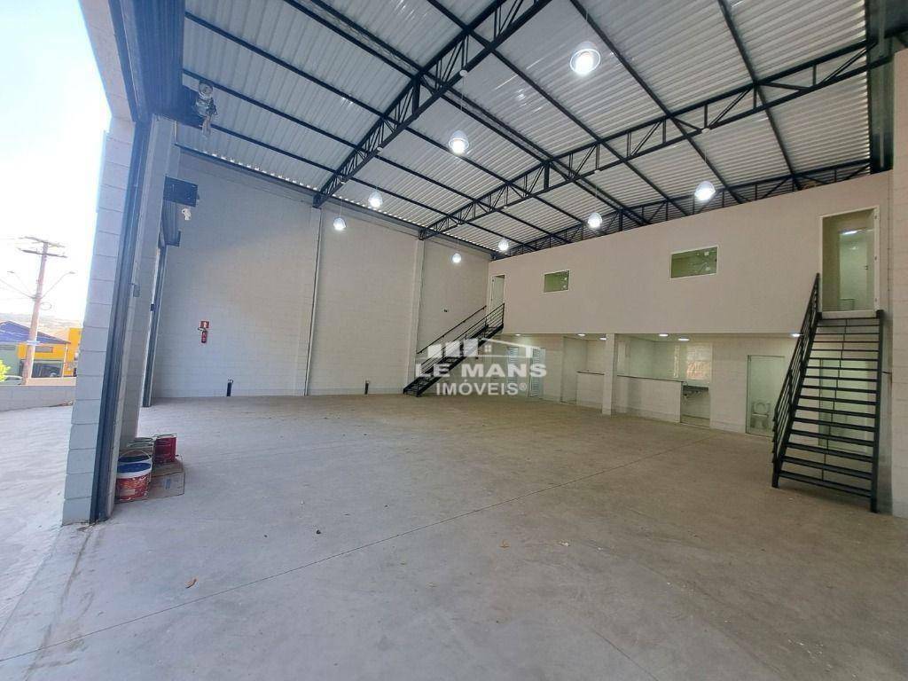 Depósito-Galpão-Armazém para alugar, 221m² - Foto 3