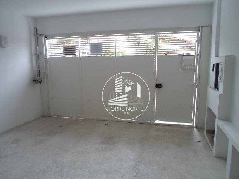 Sobrado à venda com 5 quartos, 220m² - Foto 9