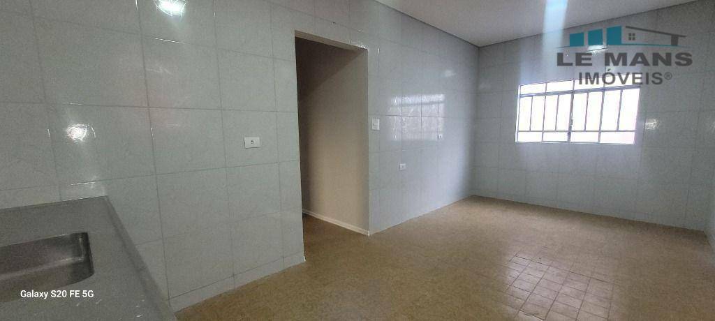 Casa à venda com 3 quartos, 124m² - Foto 13