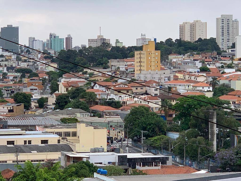 Sobrado à venda com 3 quartos, 200m² - Foto 7