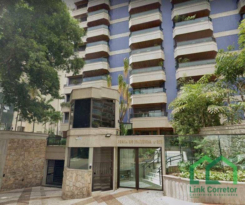 Apartamento à venda com 3 quartos, 200m² - Foto 1