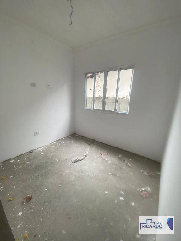 Sobrado à venda com 3 quartos, 250M2 - Foto 13